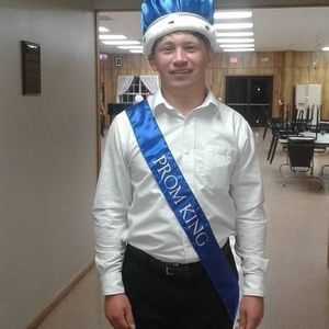 Meet your Posher, Zachary